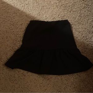 Black pleated skirt